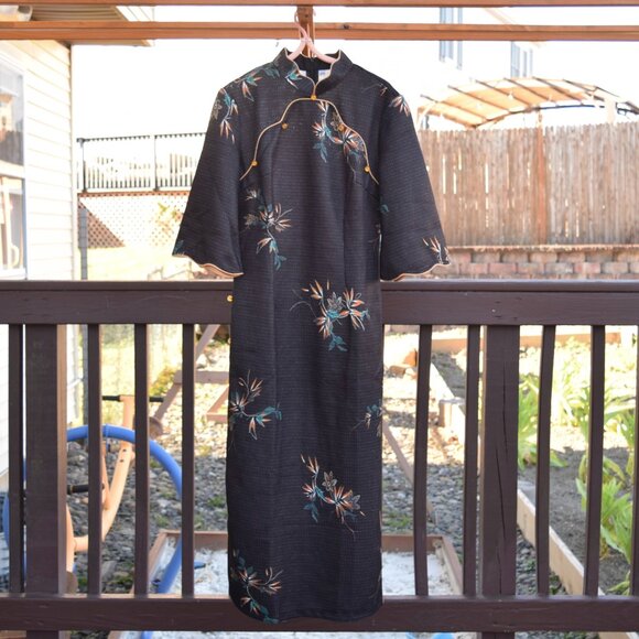 Black Yellow Flower Qipao Knitted Midi Dress - Chinese Traditional Cheongsam - Picture 1 of 4